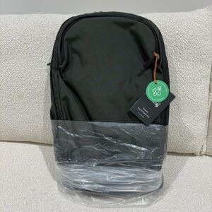 Bellroy Transit Travel Pack Pro (Olive)